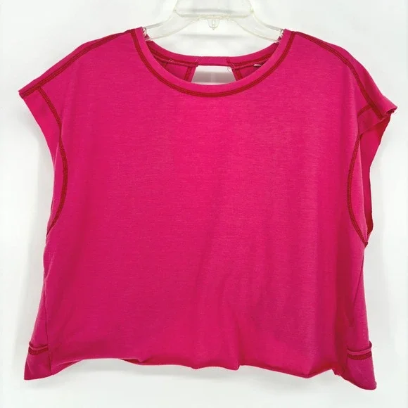 Womens Pink Cropped Cap Sleeve Cutout Back Performance T Shirt Size S Run Gym - Picture 3 of 6